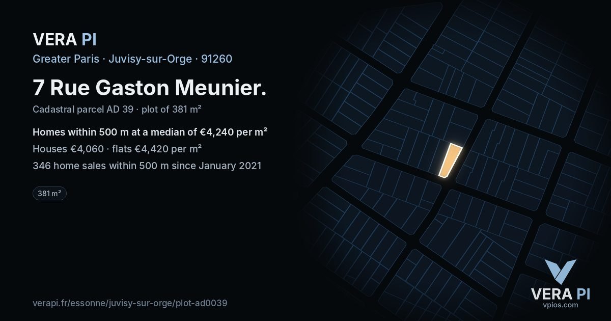 7 Rue Gaston Meunier, Juvisy-sur-Orge at night – the plot lit, the parcels around coloured by the prices near them