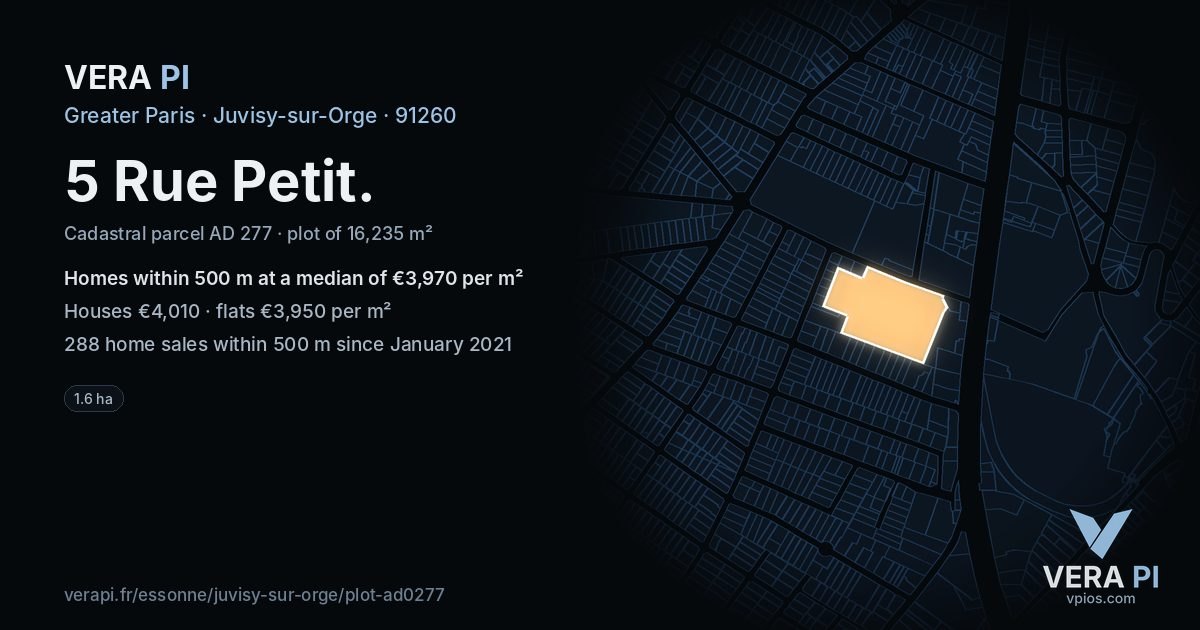 5 Rue Petit, Juvisy-sur-Orge at night – the plot lit, the parcels around coloured by the prices near them