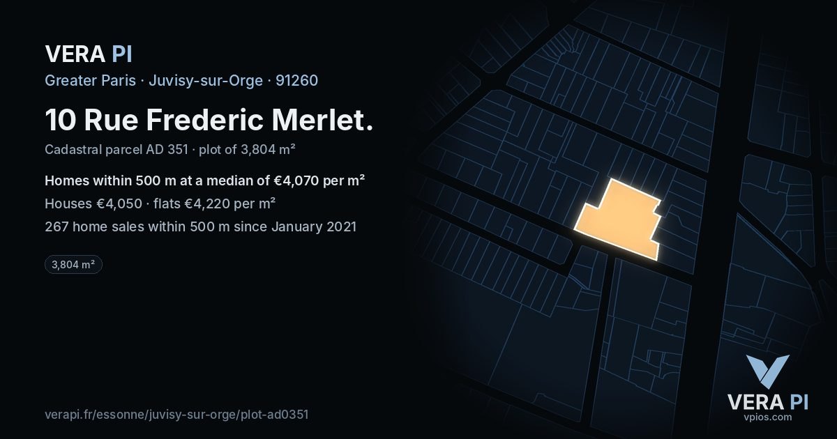 10 Rue Frederic Merlet, Juvisy-sur-Orge at night – the plot lit, the parcels around coloured by the prices near them