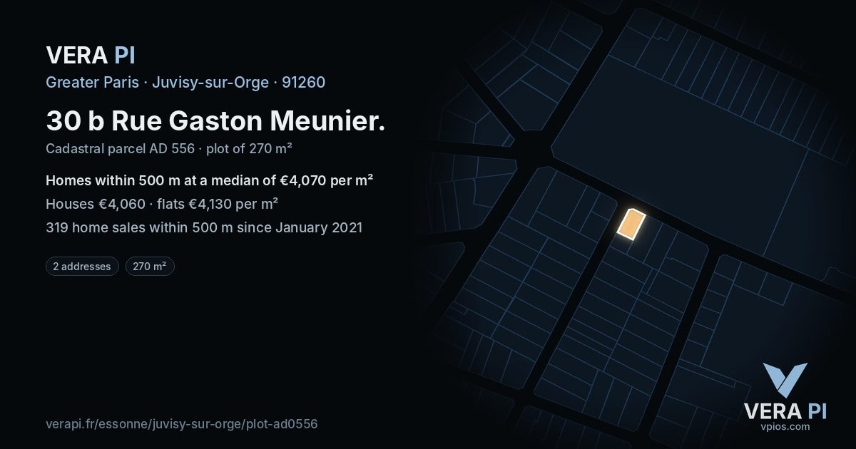 30 b Rue Gaston Meunier, Juvisy-sur-Orge at night – the plot lit, the parcels around coloured by the prices near them
