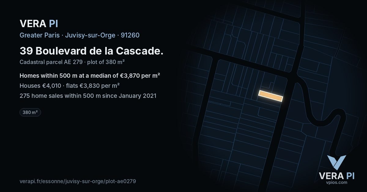 39 Boulevard de la Cascade, Juvisy-sur-Orge at night – the plot lit, the parcels around coloured by the prices near them