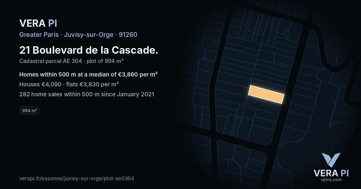 21 Boulevard de la Cascade, Juvisy-sur-Orge at night – the plot lit, the parcels around coloured by the prices near them
