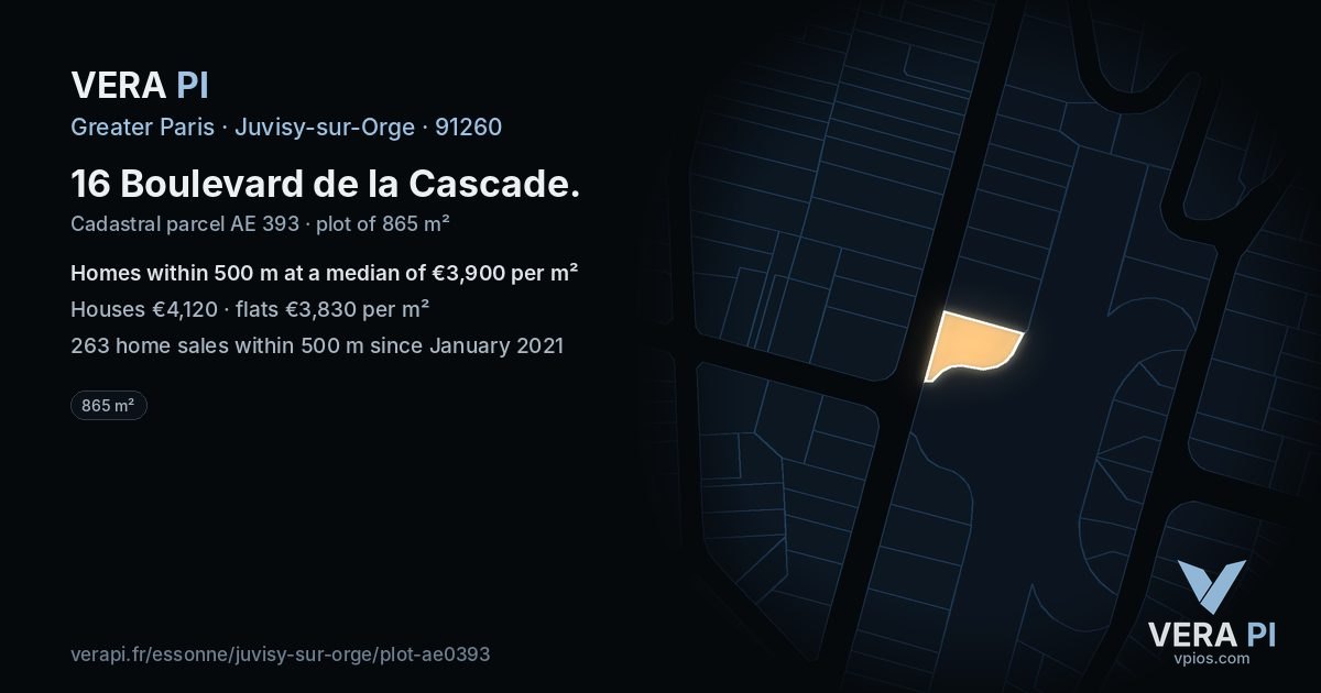 16 Boulevard de la Cascade, Juvisy-sur-Orge at night – the plot lit, the parcels around coloured by the prices near them