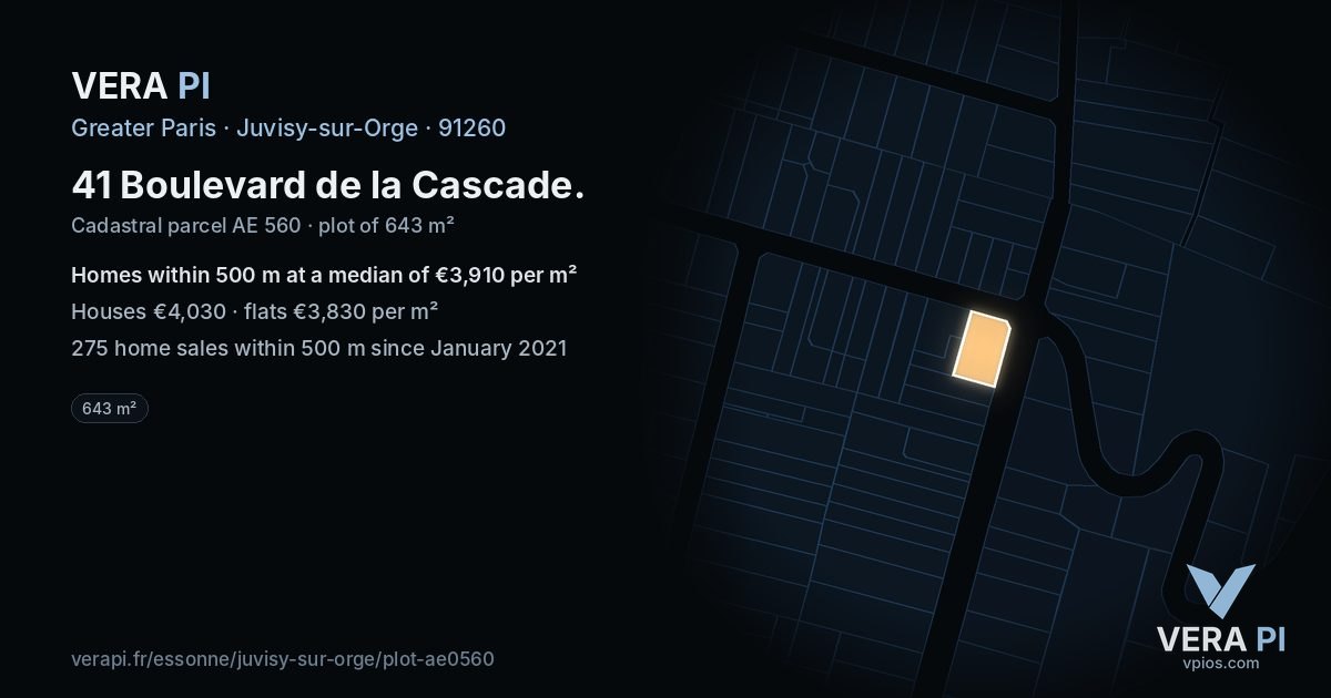 41 Boulevard de la Cascade, Juvisy-sur-Orge at night – the plot lit, the parcels around coloured by the prices near them
