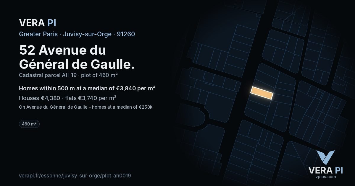 52 Avenue du Général de Gaulle, Juvisy-sur-Orge at night – the plot lit, the parcels around coloured by the prices near them