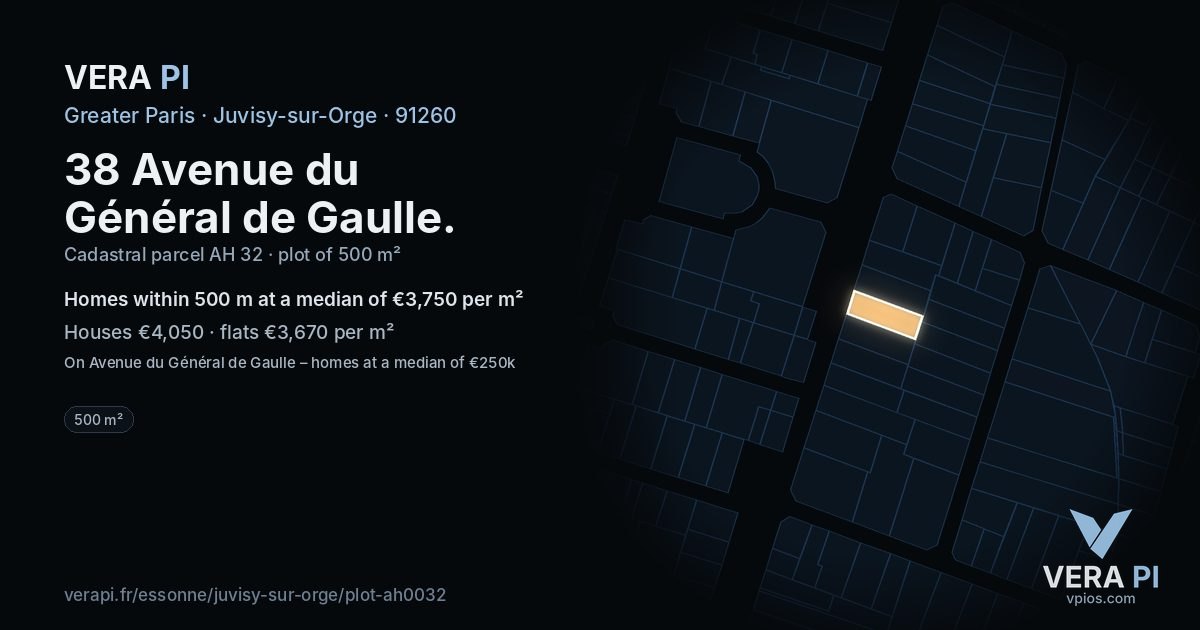 38 Avenue du Général de Gaulle, Juvisy-sur-Orge at night – the plot lit, the parcels around coloured by the prices near them