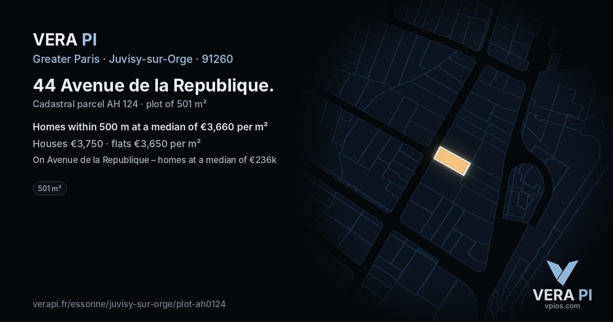 44 Avenue de la Republique, Juvisy-sur-Orge at night – the plot lit, the parcels around coloured by the prices near them