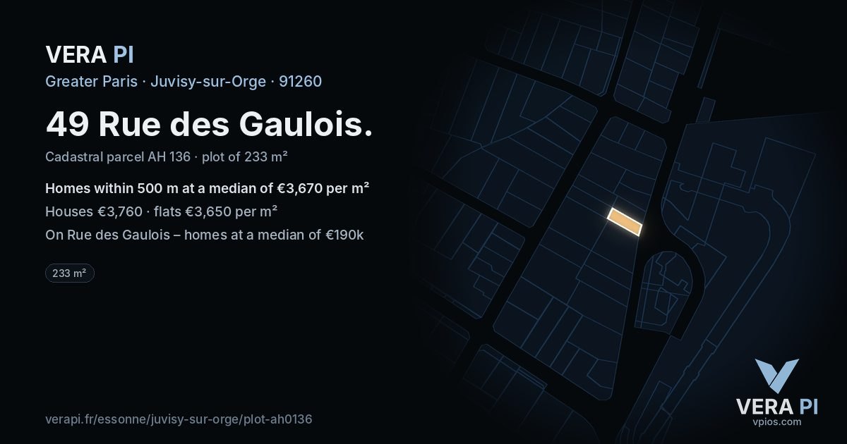 49 Rue des Gaulois, Juvisy-sur-Orge at night – the plot lit, the parcels around coloured by the prices near them