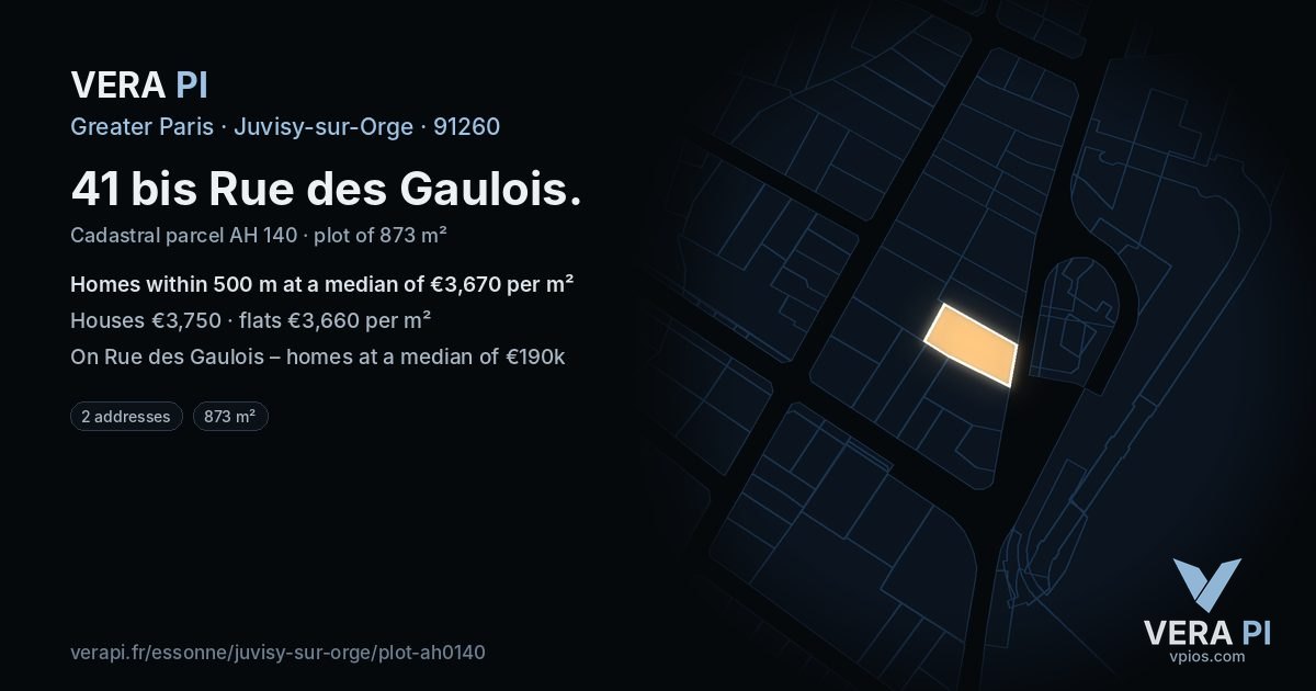 41 bis Rue des Gaulois, Juvisy-sur-Orge at night – the plot lit, the parcels around coloured by the prices near them