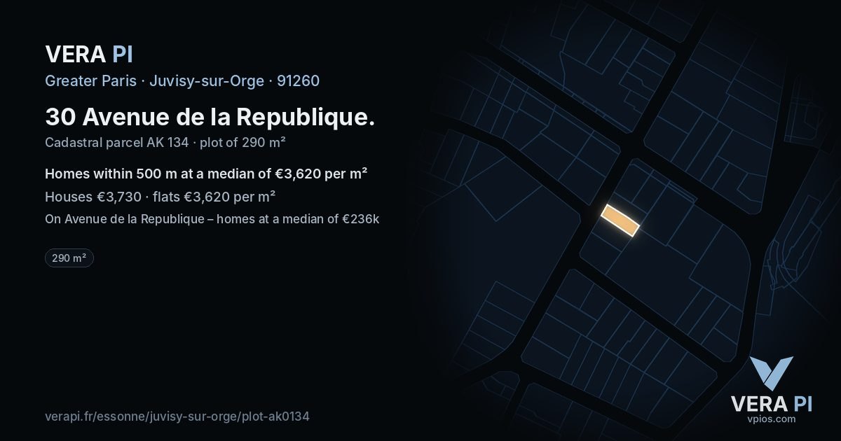 30 Avenue de la Republique, Juvisy-sur-Orge at night – the plot lit, the parcels around coloured by the prices near them