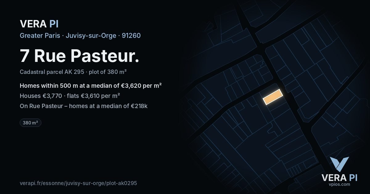 7 Rue Pasteur, Juvisy-sur-Orge at night – the plot lit, the parcels around coloured by the prices near them