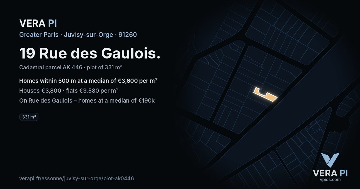 19 Rue des Gaulois, Juvisy-sur-Orge at night – the plot lit, the parcels around coloured by the prices near them