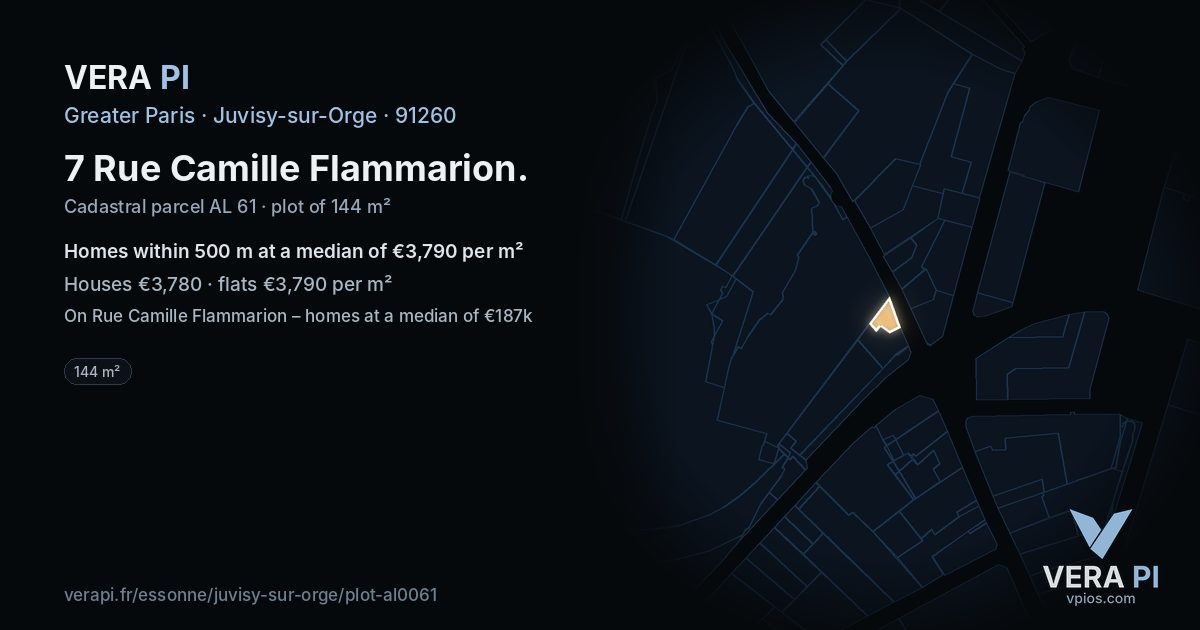 7 Rue Camille Flammarion, Juvisy-sur-Orge at night – the plot lit, the parcels around coloured by the prices near them