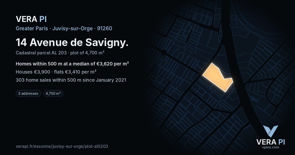 14 Avenue de Savigny, Juvisy-sur-Orge at night – the plot lit, the parcels around coloured by the prices near them