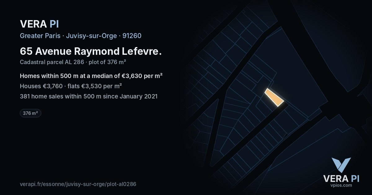 65 Avenue Raymond Lefevre, Juvisy-sur-Orge at night – the plot lit, the parcels around coloured by the prices near them