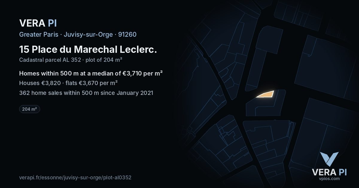 15 Place du Marechal Leclerc, Juvisy-sur-Orge at night – the plot lit, the parcels around coloured by the prices near them