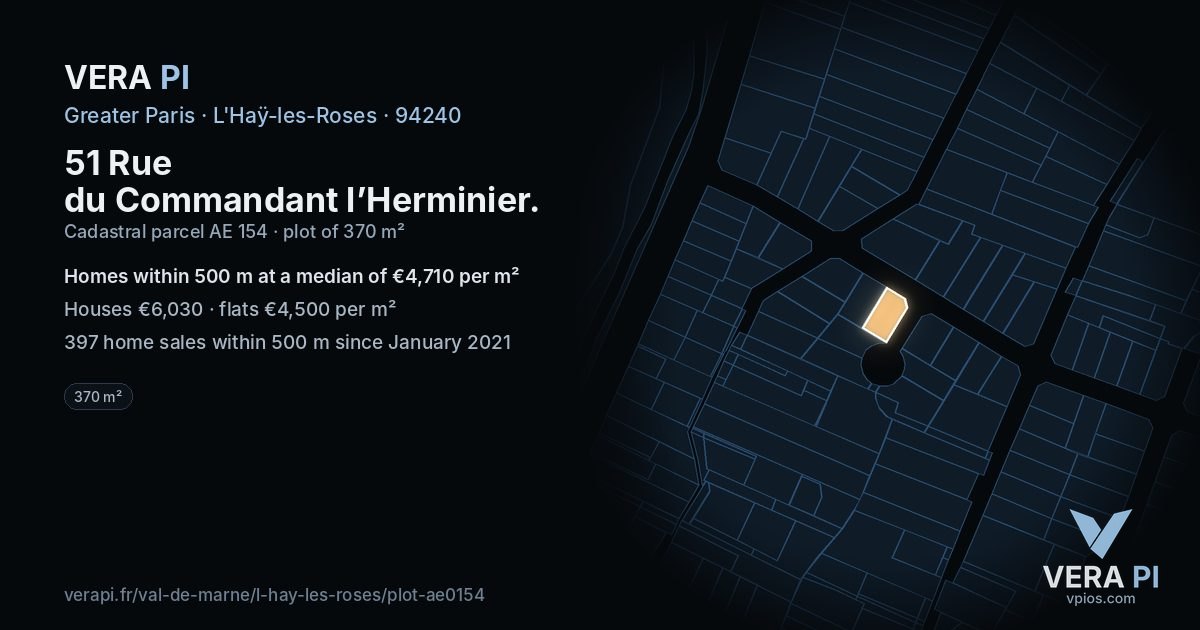 51 Rue du Commandant l’Herminier, L'Haÿ-les-Roses at night – the plot lit, the parcels around coloured by the prices near them