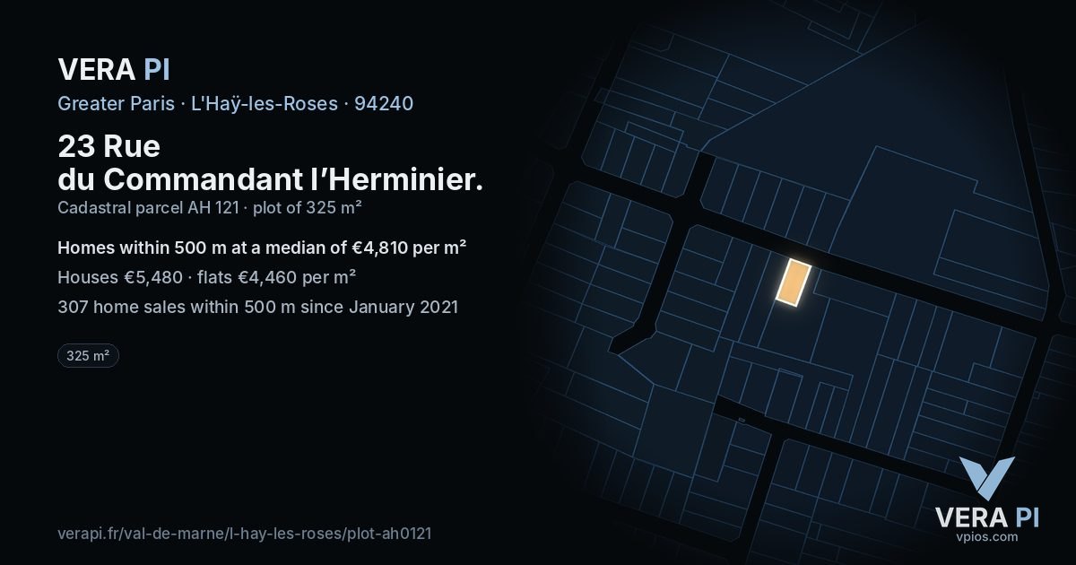 23 Rue du Commandant l’Herminier, L'Haÿ-les-Roses at night – the plot lit, the parcels around coloured by the prices near them
