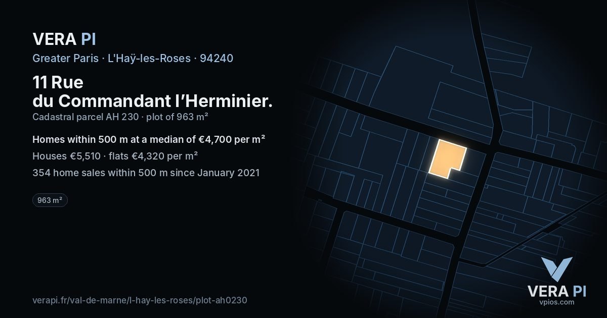 11 Rue du Commandant l’Herminier, L'Haÿ-les-Roses at night – the plot lit, the parcels around coloured by the prices near them