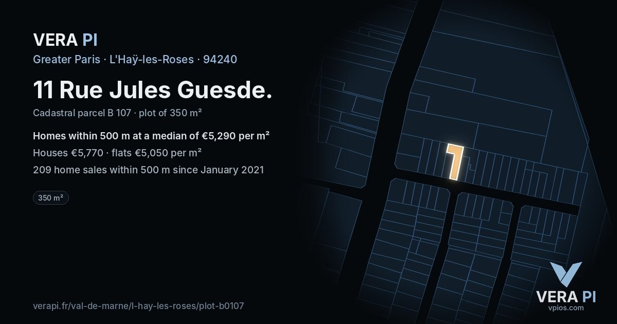 11 Rue Jules Guesde, L'Haÿ-les-Roses at night – the plot lit, the parcels around coloured by the prices near them