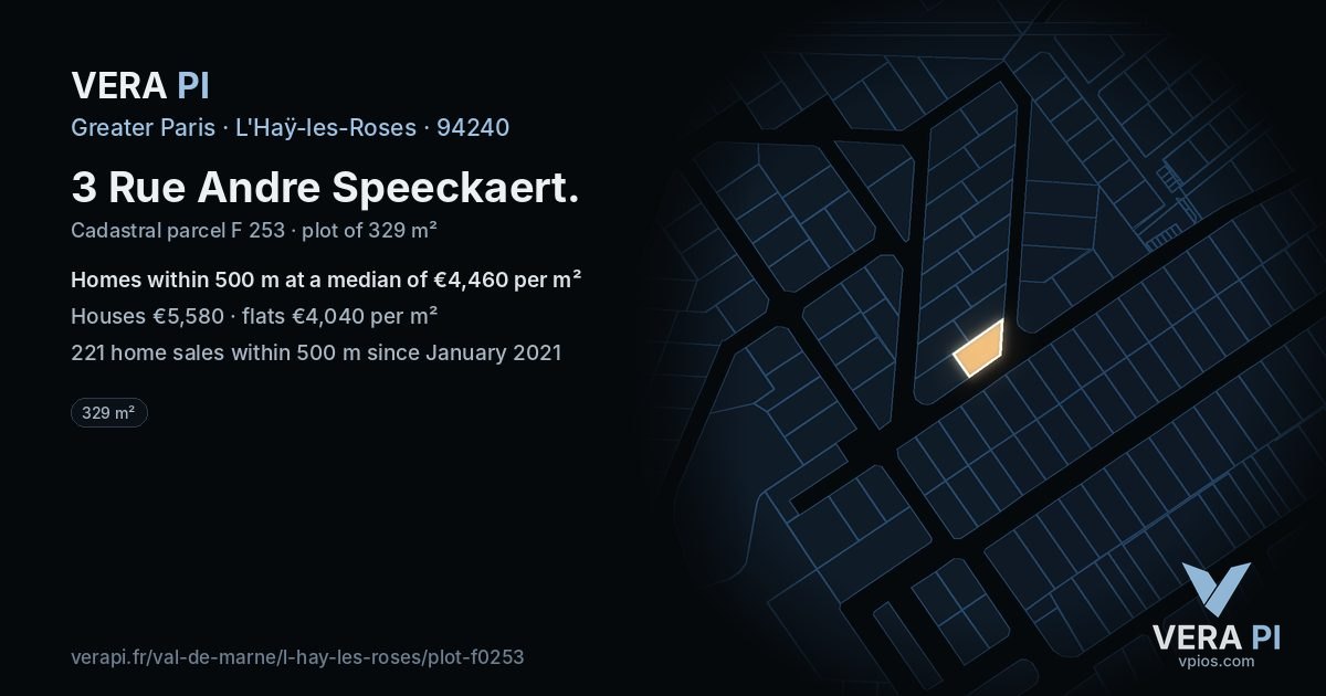 3 Rue Andre Speeckaert, L'Haÿ-les-Roses at night – the plot lit, the parcels around coloured by the prices near them
