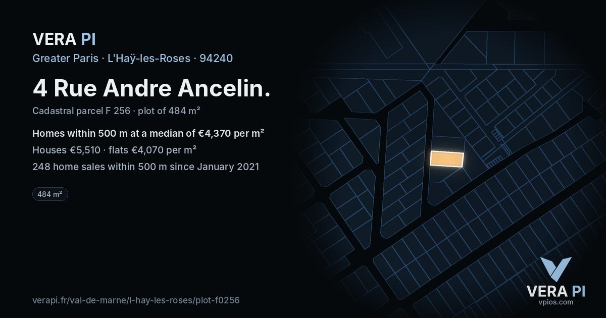 4 Rue Andre Ancelin, L'Haÿ-les-Roses at night – the plot lit, the parcels around coloured by the prices near them