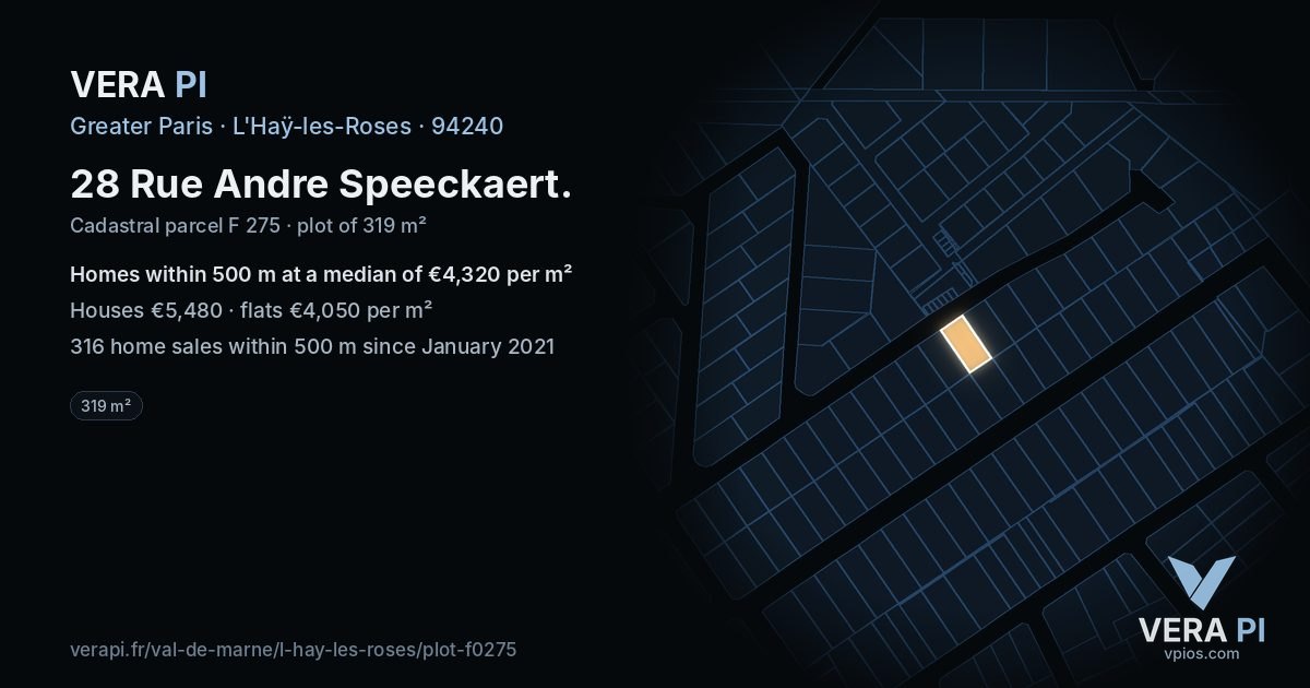 28 Rue Andre Speeckaert, L'Haÿ-les-Roses at night – the plot lit, the parcels around coloured by the prices near them