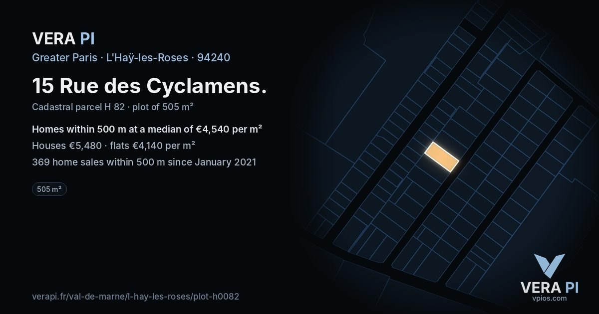15 Rue des Cyclamens, L'Haÿ-les-Roses at night – the plot lit, the parcels around coloured by the prices near them