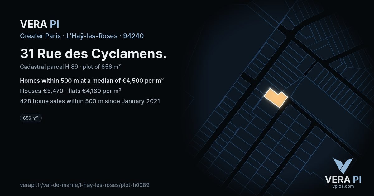 31 Rue des Cyclamens, L'Haÿ-les-Roses at night – the plot lit, the parcels around coloured by the prices near them