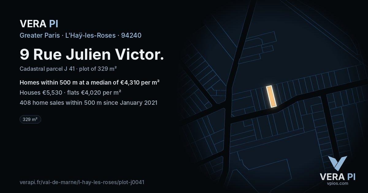 9 Rue Julien Victor, L'Haÿ-les-Roses at night – the plot lit, the parcels around coloured by the prices near them