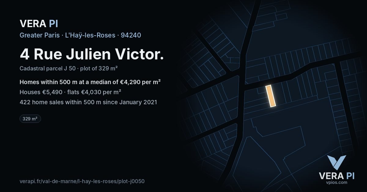 4 Rue Julien Victor, L'Haÿ-les-Roses at night – the plot lit, the parcels around coloured by the prices near them