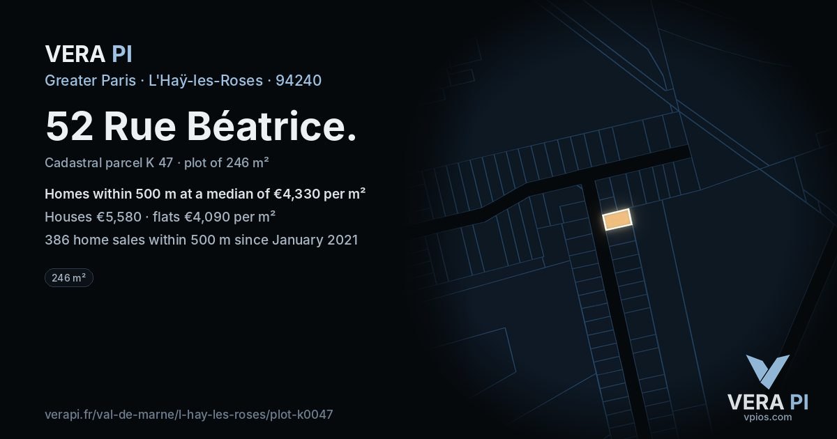 52 Rue Béatrice, L'Haÿ-les-Roses at night – the plot lit, the parcels around coloured by the prices near them