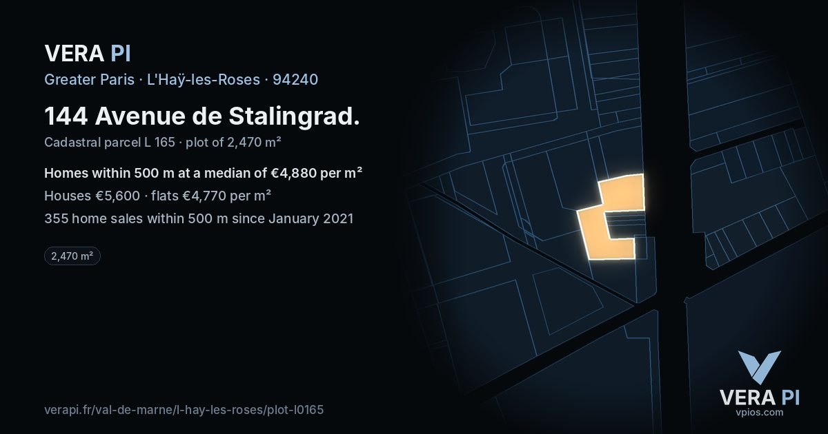 144 Avenue de Stalingrad, L'Haÿ-les-Roses at night – the plot lit, the parcels around coloured by the prices near them
