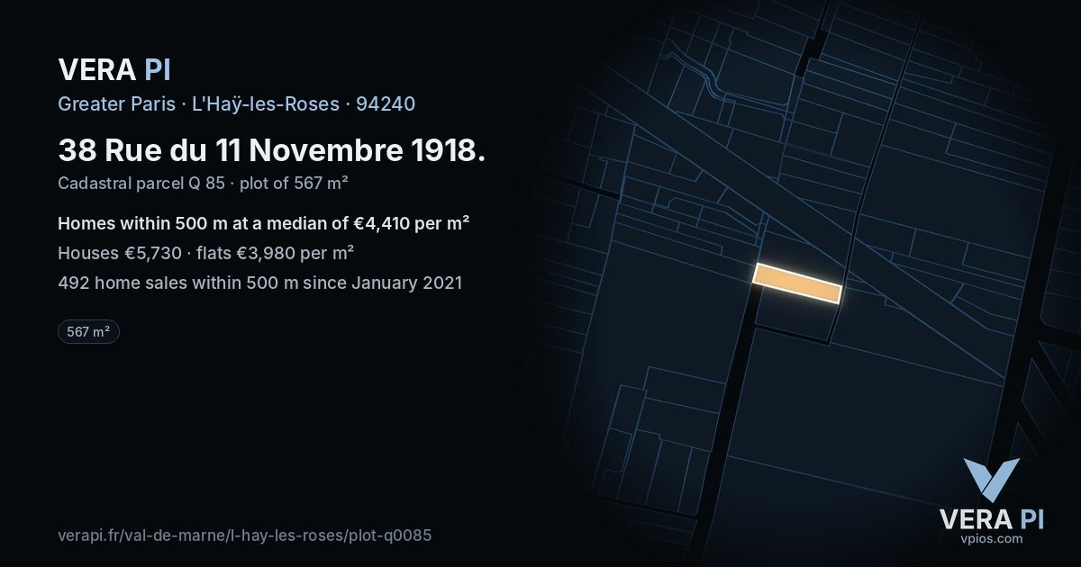 38 Rue du 11 Novembre 1918, L'Haÿ-les-Roses at night – the plot lit, the parcels around coloured by the prices near them