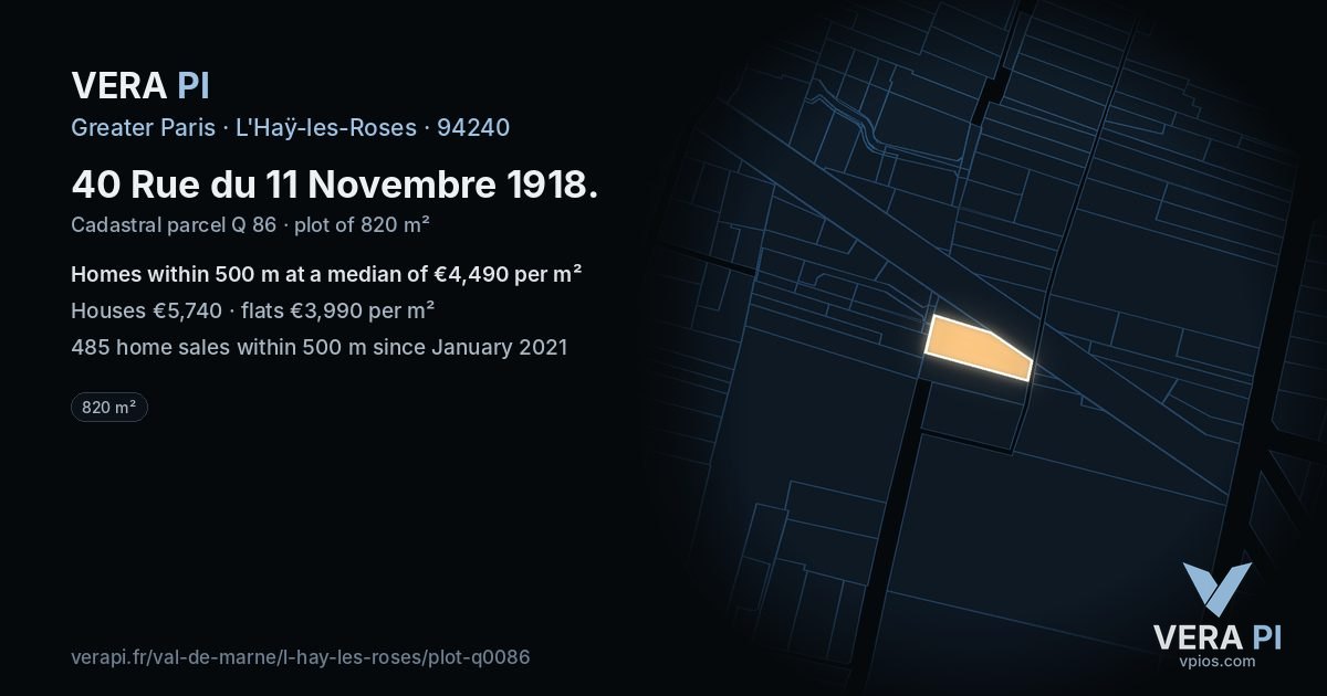 40 Rue du 11 Novembre 1918, L'Haÿ-les-Roses at night – the plot lit, the parcels around coloured by the prices near them
