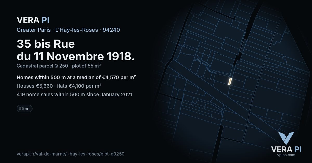 35 bis Rue du 11 Novembre 1918, L'Haÿ-les-Roses at night – the plot lit, the parcels around coloured by the prices near them