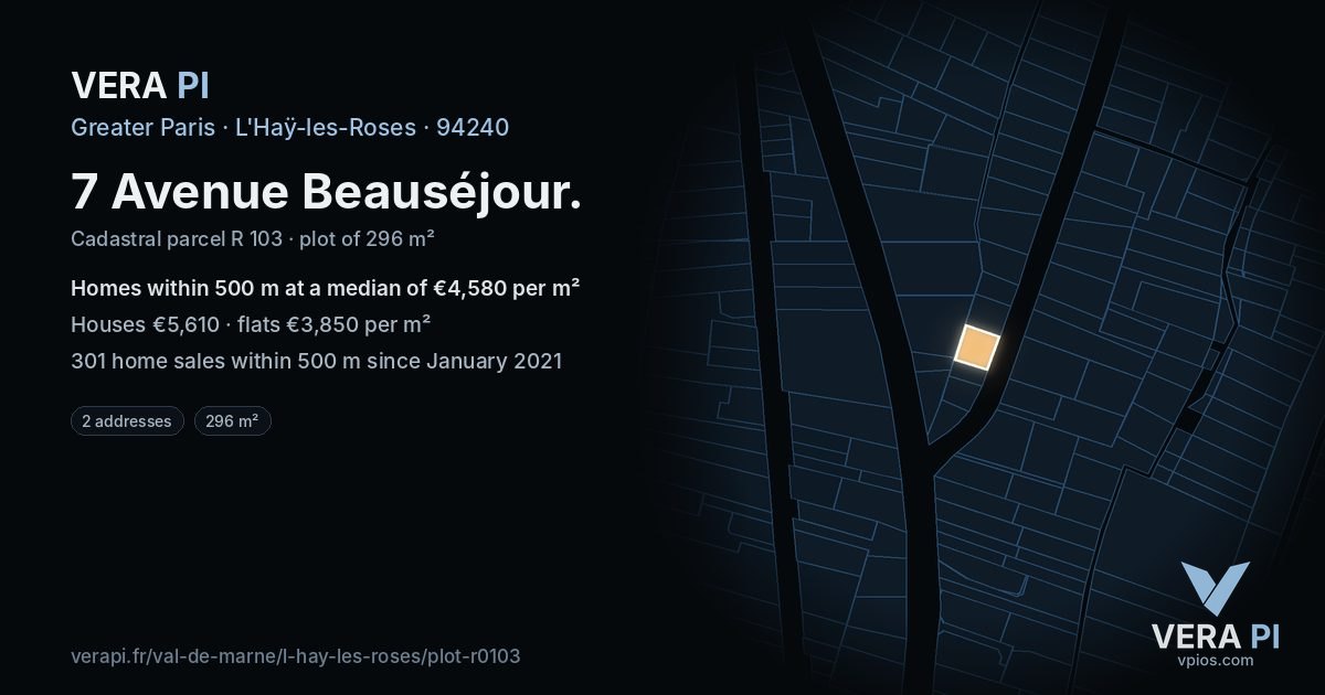 7 Avenue Beauséjour, L'Haÿ-les-Roses at night – the plot lit, the parcels around coloured by the prices near them