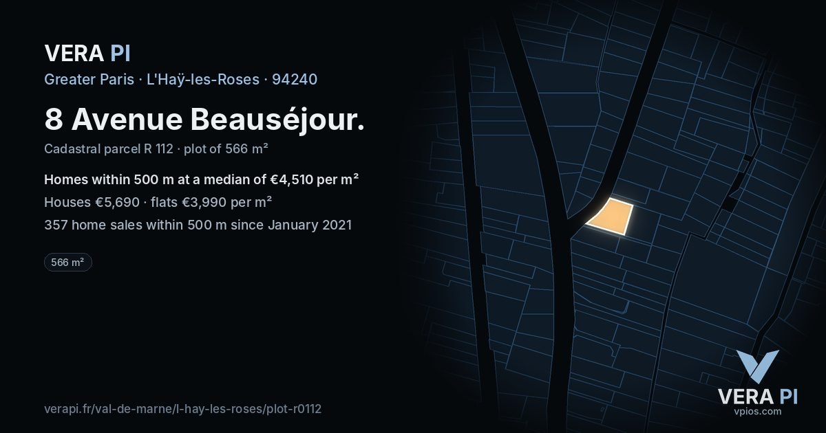 8 Avenue Beauséjour, L'Haÿ-les-Roses at night – the plot lit, the parcels around coloured by the prices near them