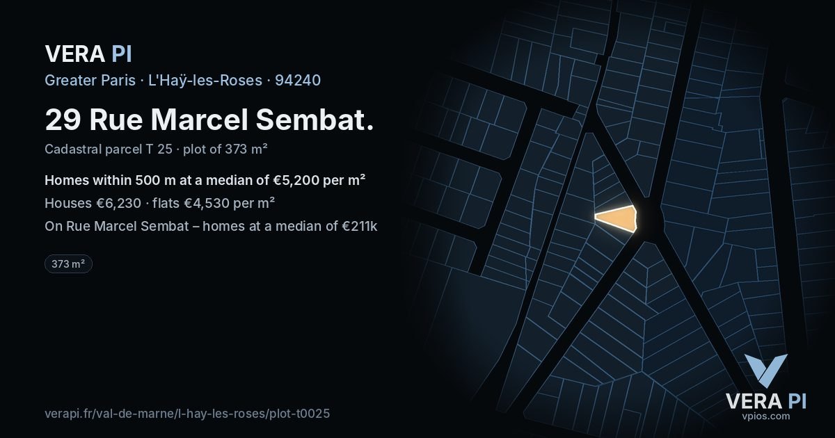 29 Rue Marcel Sembat, L'Haÿ-les-Roses at night – the plot lit, the parcels around coloured by the prices near them