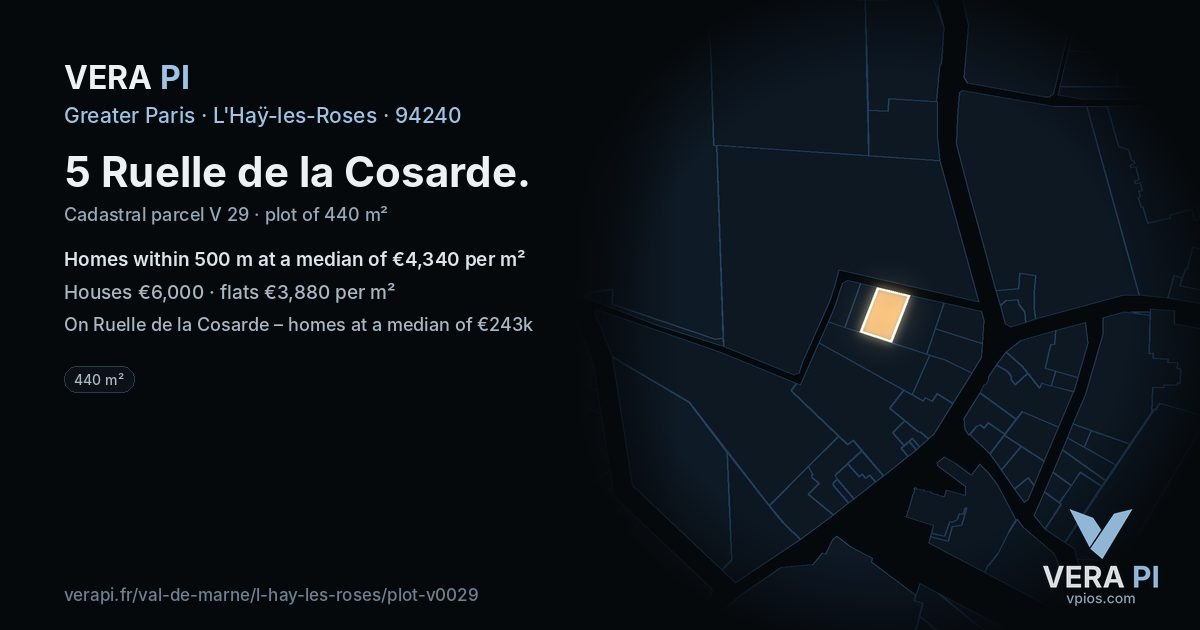 5 Ruelle de la Cosarde, L'Haÿ-les-Roses at night – the plot lit, the parcels around coloured by the prices near them