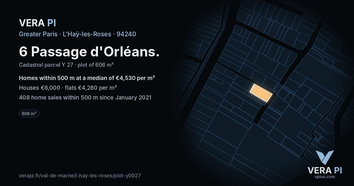 6 Passage d'Orléans, L'Haÿ-les-Roses at night – the plot lit, the parcels around coloured by the prices near them