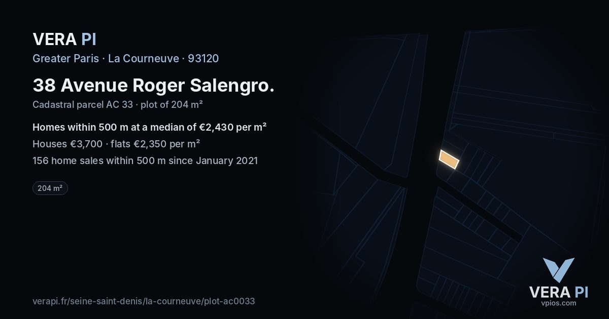 38 Avenue Roger Salengro, La Courneuve at night – the plot lit, the parcels around coloured by the prices near them