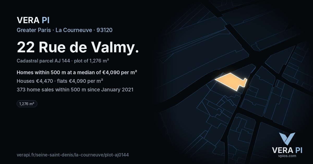 22 Rue de Valmy, La Courneuve at night – the plot lit, the parcels around coloured by the prices near them