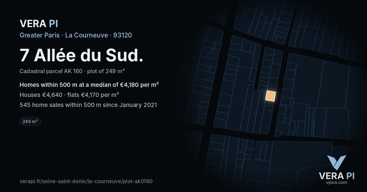 7 Allée du Sud, La Courneuve at night – the plot lit, the parcels around coloured by the prices near them