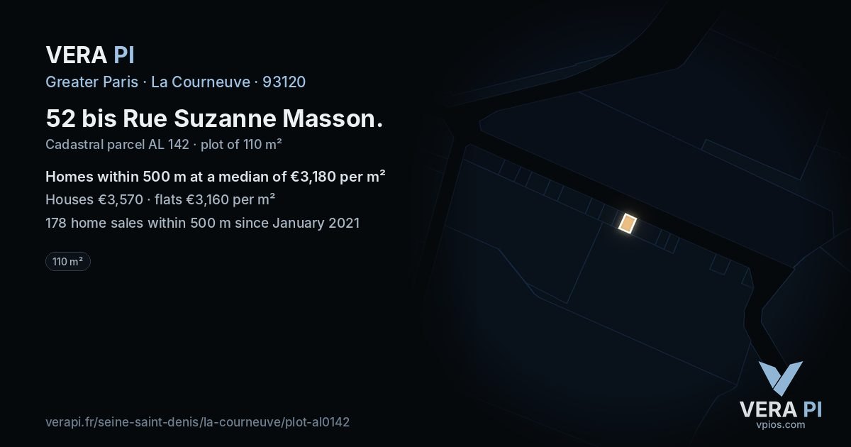 52 bis Rue Suzanne Masson, La Courneuve at night – the plot lit, the parcels around coloured by the prices near them