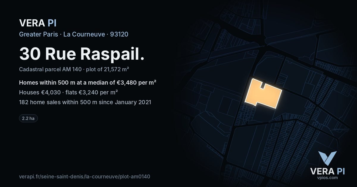 30 Rue Raspail, La Courneuve at night – the plot lit, the parcels around coloured by the prices near them