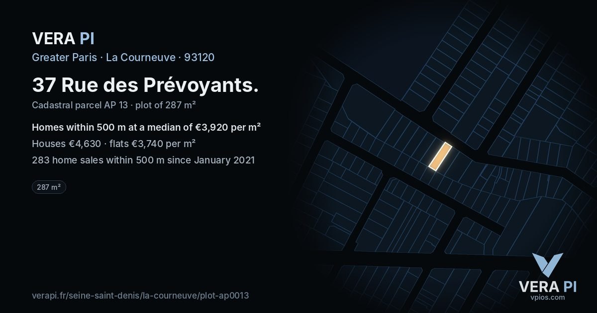 37 Rue des Prévoyants, La Courneuve at night – the plot lit, the parcels around coloured by the prices near them