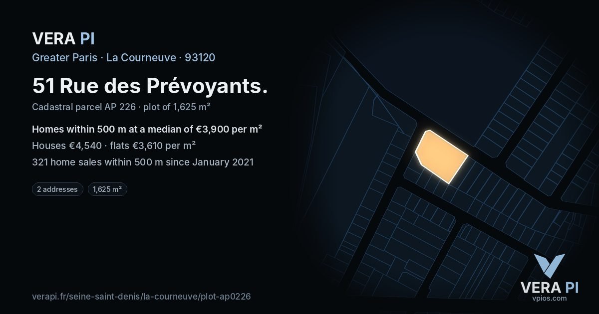 51 Rue des Prévoyants, La Courneuve at night – the plot lit, the parcels around coloured by the prices near them