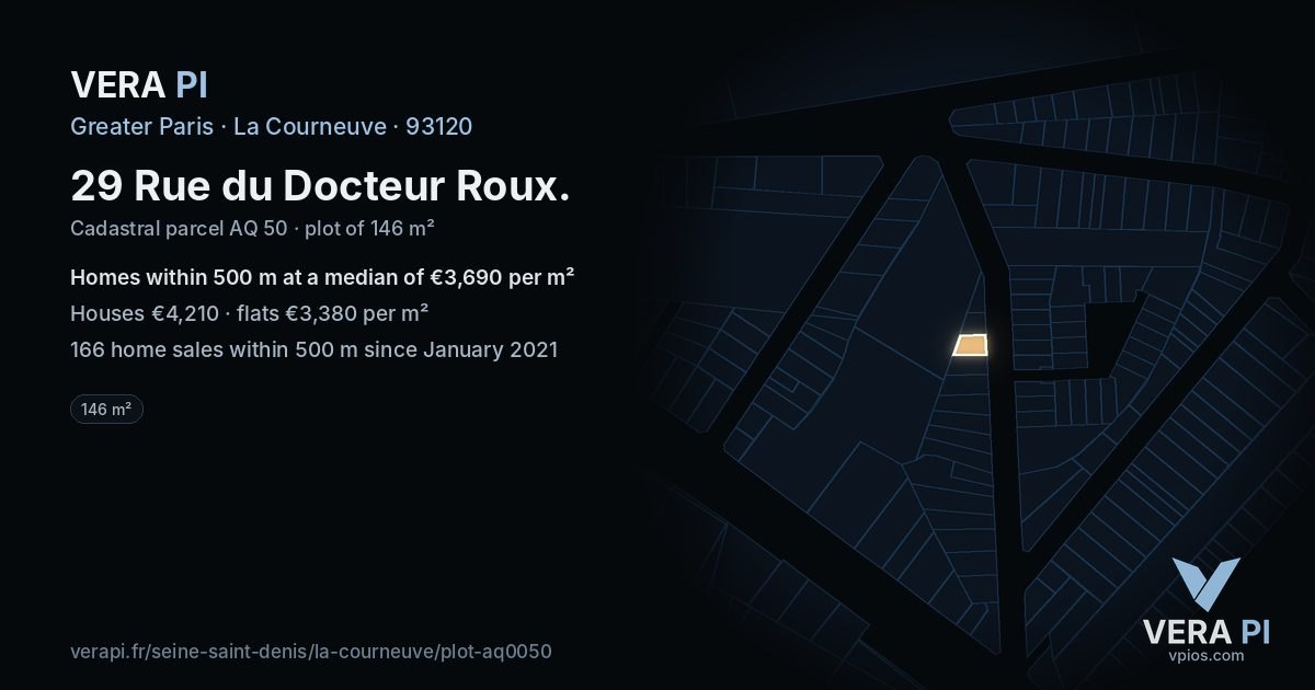 29 Rue du Docteur Roux, La Courneuve at night – the plot lit, the parcels around coloured by the prices near them