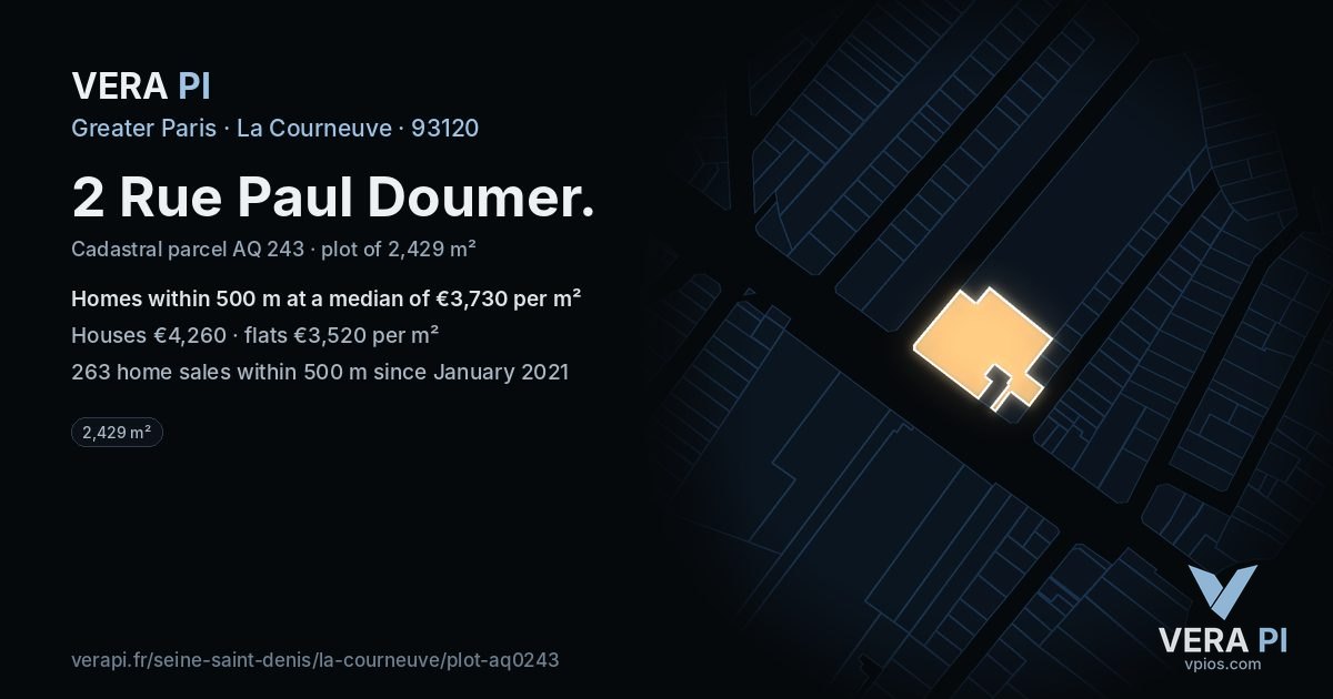 2 Rue Paul Doumer, La Courneuve at night – the plot lit, the parcels around coloured by the prices near them